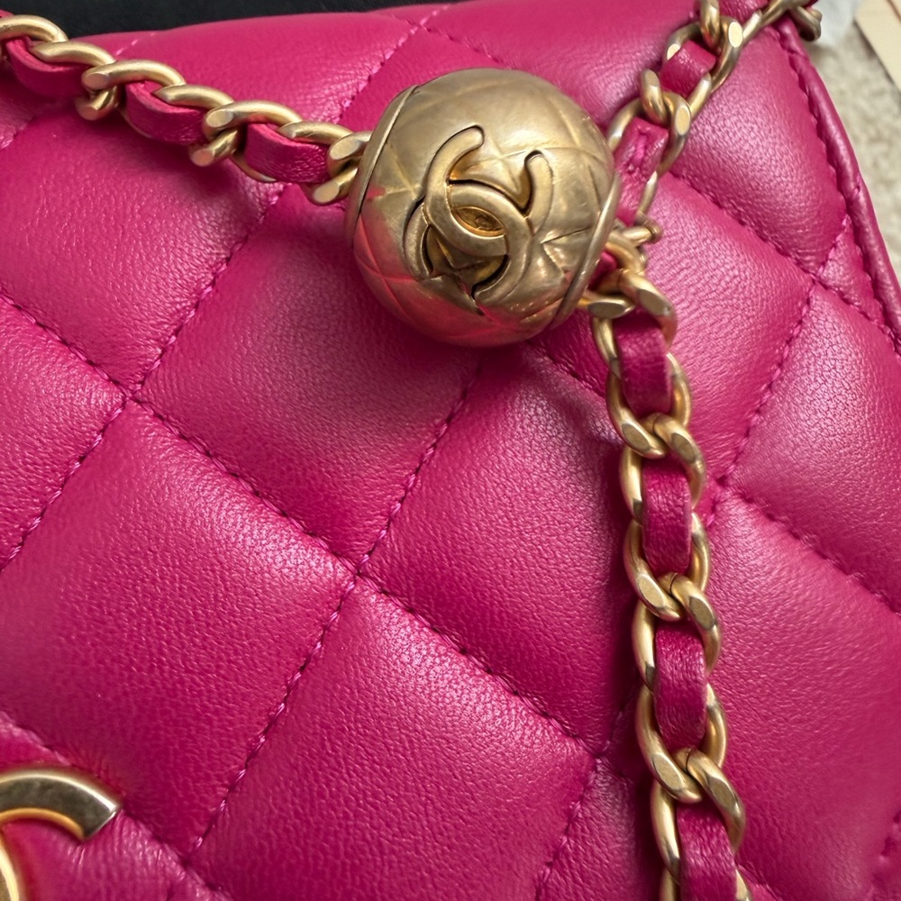 LAST CALL! Chanel Fuchsia Quilted Wallet on Chain Crossbody Bag - Picture 9 of 13